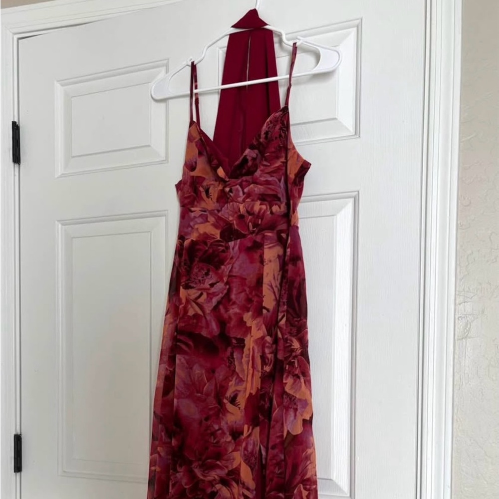 Lulu’s slit dress with scarf